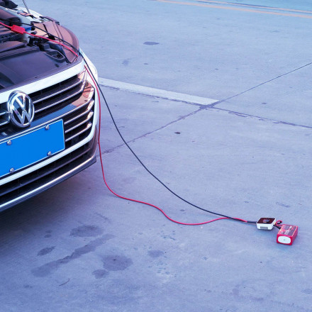 Автомобильное зарядное устройство SwellPro