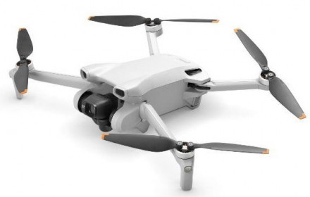 Дрон DJI Mini 3 Fly More Combo