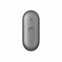 PLAUD NotePin S — носимый AI диктофон с записью разговоров, расшифровкой и умными заметками