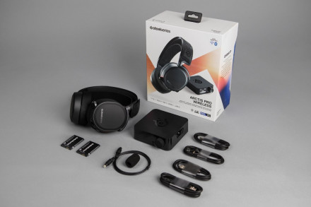 Наушники SteelSeries Arctis Pro Wireless (SS61473)