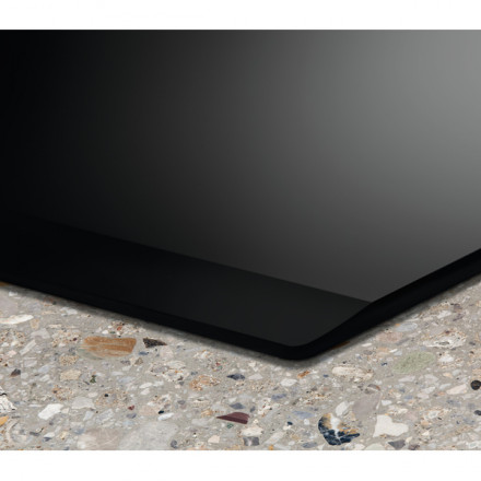 ВСТРАИВАЕМАЯ ВАРОЧНАЯ ПАНЕЛЬ ELECTROLUX IPE6453KF