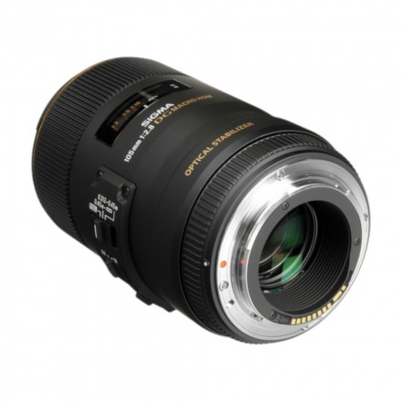 Объектив Sigma 105mm f/2.8 EX DG OS HSM Macro CANON // NIKON