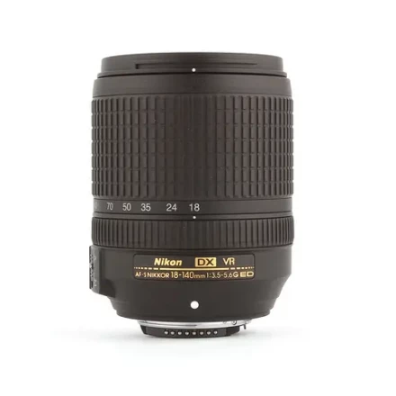 Объектив Nikon 18-140mm f/3.5-5.6G ED VR DX AF-S
