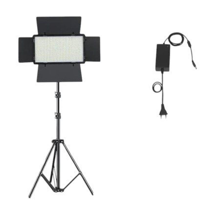 Панель LED U880+ PRO (RGB) с аккумуляторами (+2 аккумулятора 5500mAh +З/У)