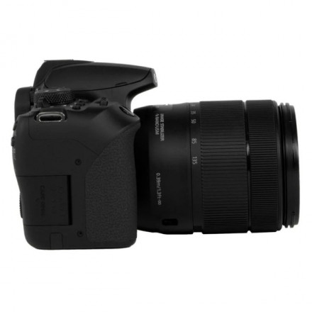 Зеркальная фотокамера Canon EOS 850D EF 18-55