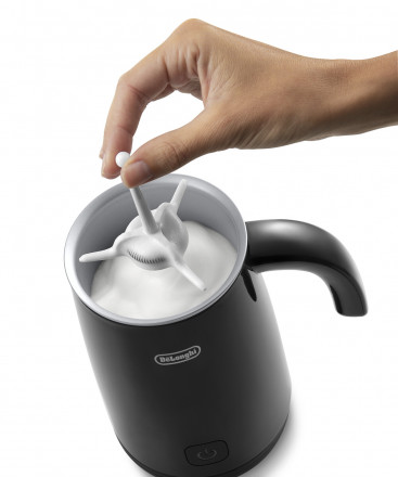 Вспениватель молока Delonghi EMF2.BK