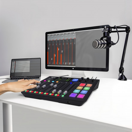 Студийный Микшер Rode Rodecaster Pro