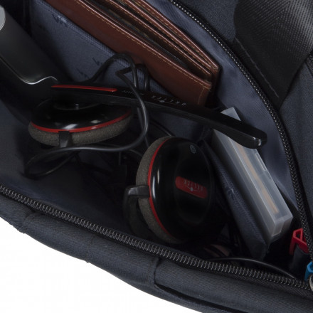 Сумка для ноутбука RivaCase 8335 (15.6")