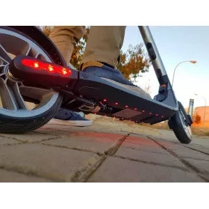 Электрический самокат Ninebot KickScooter ES2