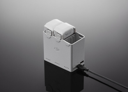 Двунаправленная зарядная станция DJI Mini 3 / Mini 3 Pro / Mini 4 Pro (DJI)