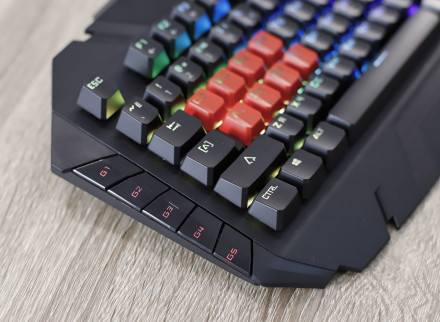 Игровая клавиатура A4Tech Bloody B880R