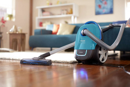 Пылесос Philips FC 8389/01