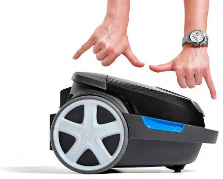 Пылесос Philips FC 8389/01