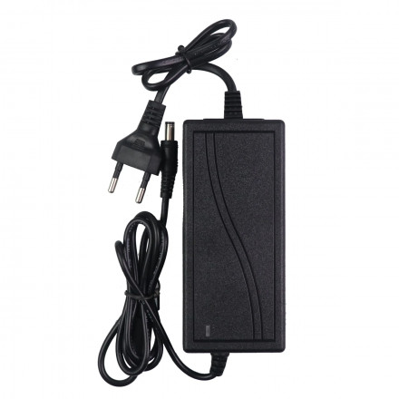 Универсальное зарядное устройство 24V3A