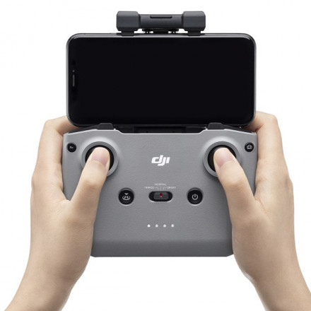 Квадрокоптер DJI Mavic Air 2