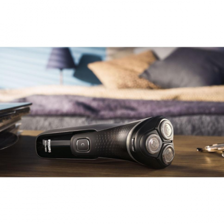 Электробритва Philips S1332/41 New