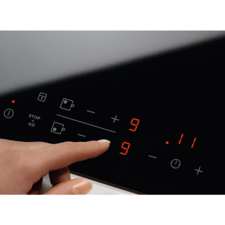 Встраиваемая варочная панель Electrolux CME6436KX